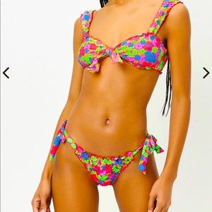 Frankie’s Bikinis Colby Set